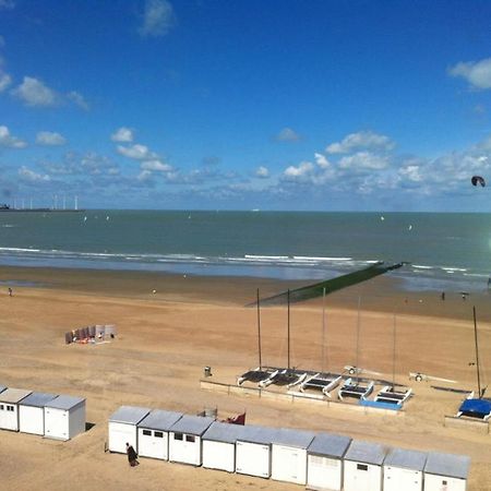 Appartement Sur La Digue A Knokke-Duinbergen Luaran gambar