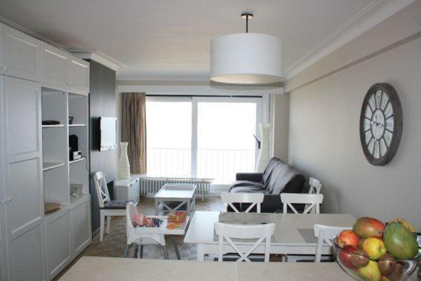 Appartement Sur La Digue A Knokke-Duinbergen Luaran gambar